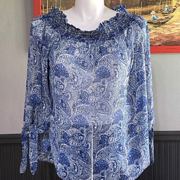 MICHAEL Michael Kors Tops - Michael Michael Kors Blouse SZ - XL